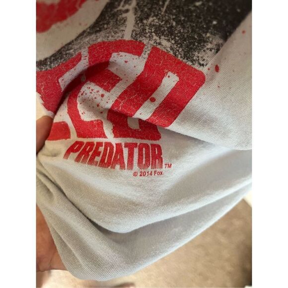 Predator graphic T-shirt, Fruit of the Loom movie 2014 large - Picture 2 of 3